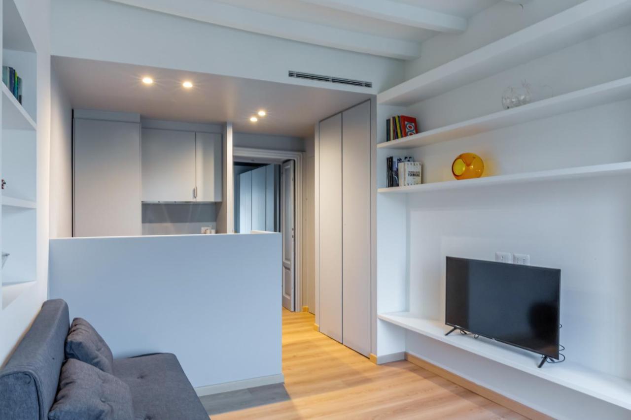 Ferienwohnung Easylife - Accogliente E Moderno Bilocale In Zona Navigli Mailand Exterior foto
