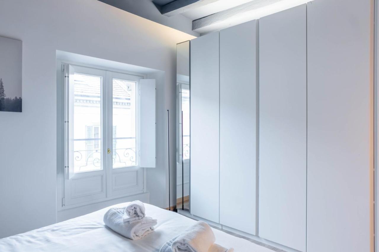 Ferienwohnung Easylife - Accogliente E Moderno Bilocale In Zona Navigli Mailand Exterior foto
